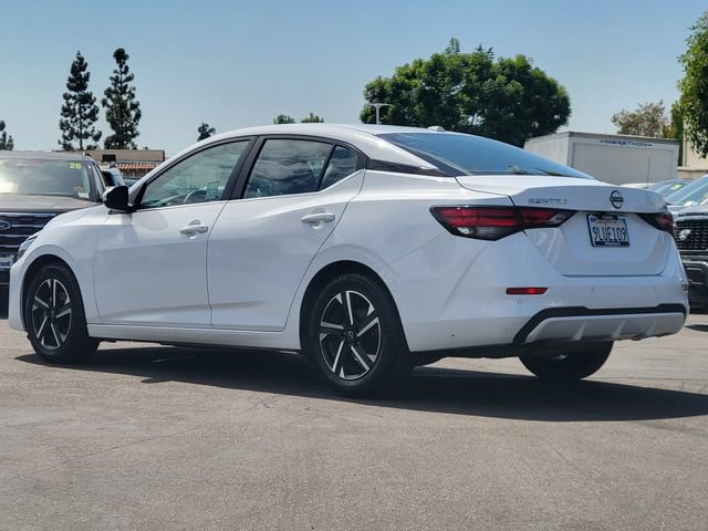 Used 2024 Nissan Sentra SV FWD image 2