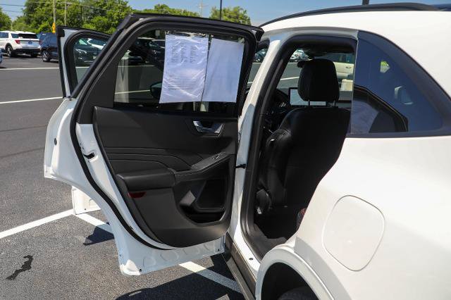 Certified 2023 Ford Escape ST-Line Select w/ Tech Pack #1 AWD/4WD image 25