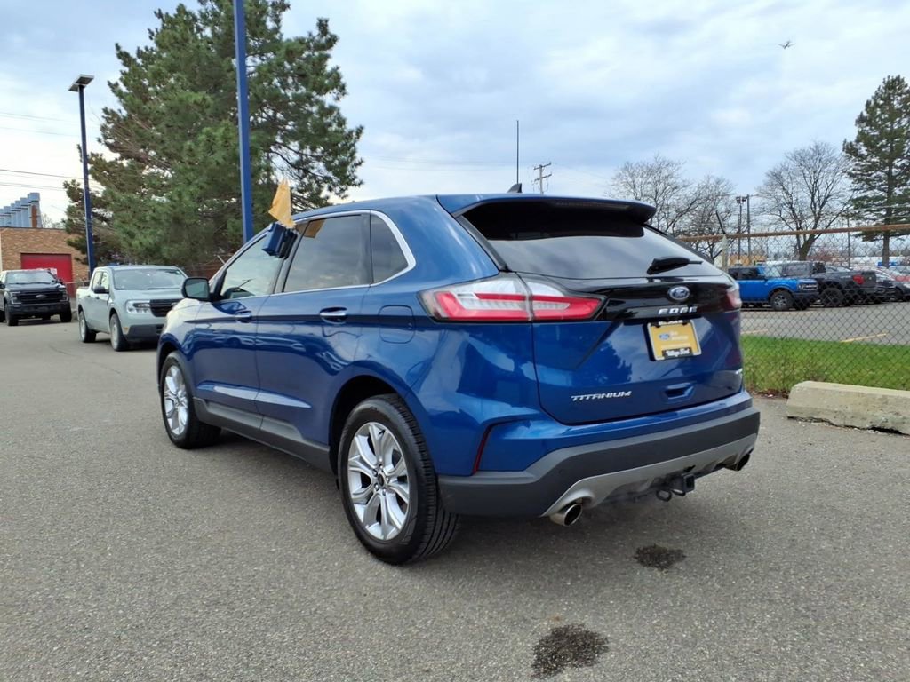 Certified 2024 Ford Edge Titanium w/ Class II Trailer Tow Package image 5