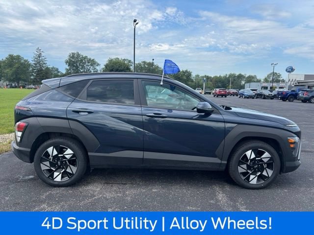 Used 2025 Hyundai Kona SEL FWD image 9