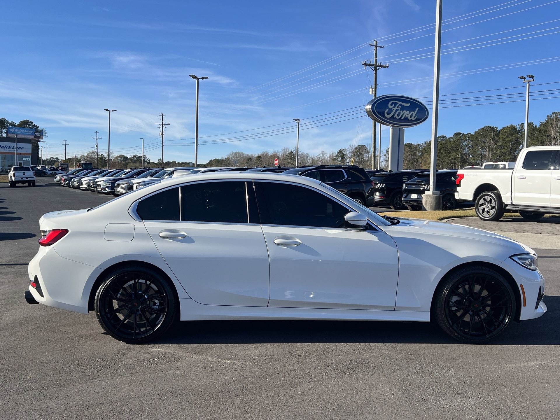Used 2021 BMW 330i Sedan w/ Convenience Package image 28