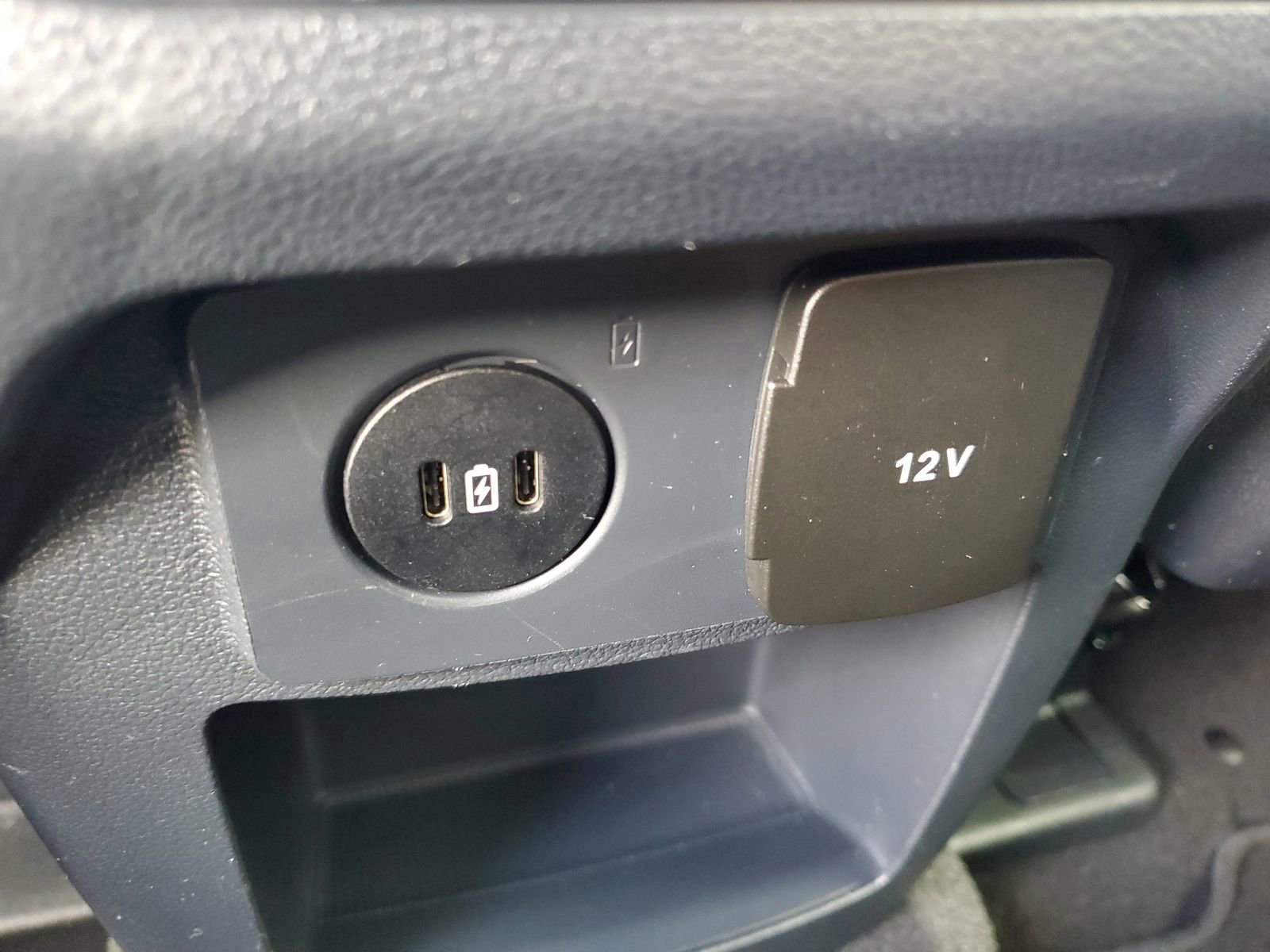 Certified 2025 Ford Explorer ST-Line w/ ST-Line Street Pack image 13