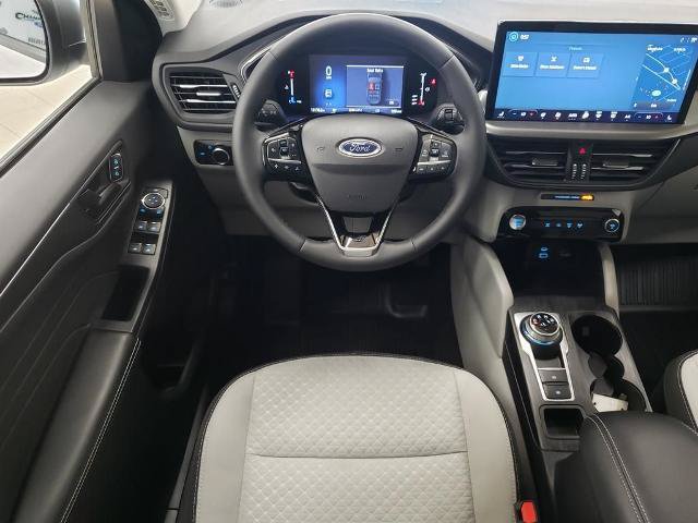 Certified 2023 Ford Escape Active w/ Tech Pack #1 AWD/4WD image 17