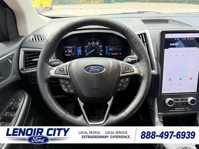 Certified 2022 Ford Edge Titanium AWD/4WD image 16