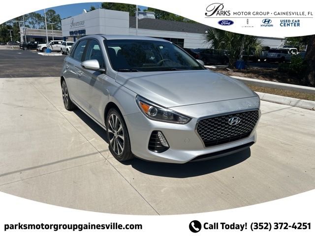 Used 2018 Hyundai Elantra GT FWD image 1