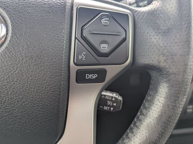 Used 2018 Toyota 4Runner Limited AWD/4WD image 28