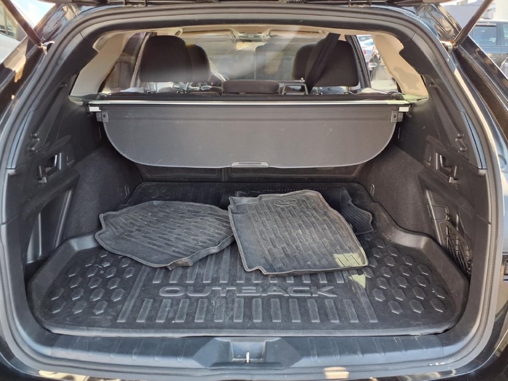 Used 2023 Subaru Outback Premium AWD/4WD image 29
