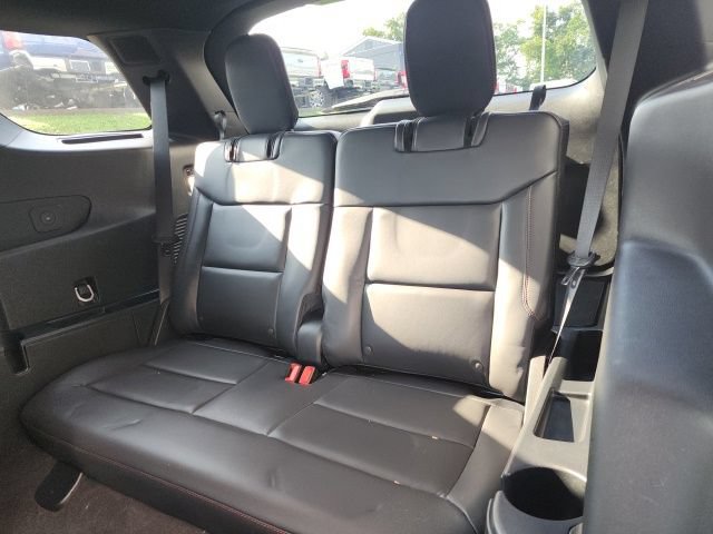 Certified 2025 Ford Explorer ST-Line w/ Premium Package AWD/4WD image 16