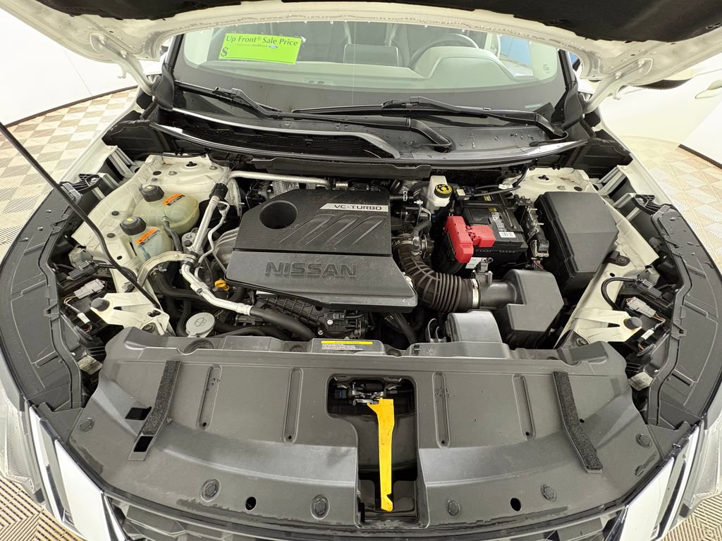 Used 2023 Nissan Rogue SV image 25