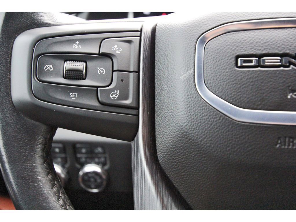 Used 2024 GMC Sierra 3500 Denali Ultimate AWD/4WD image 18