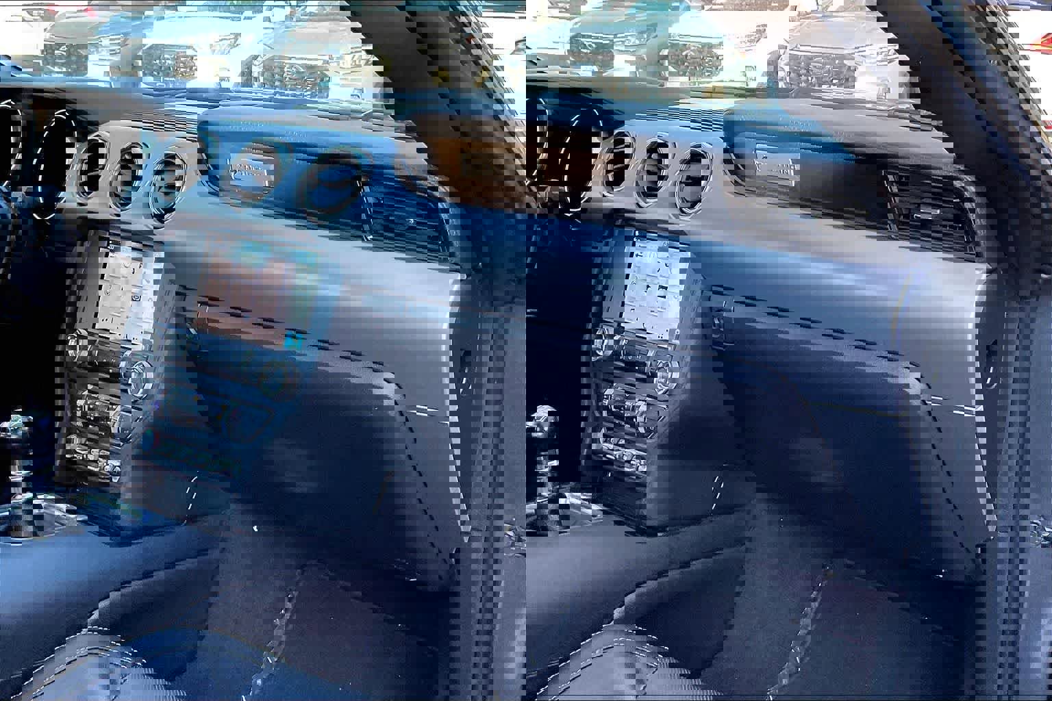 Certified 2019 Ford Mustang GT Premium w/ Black Accent Package image 22