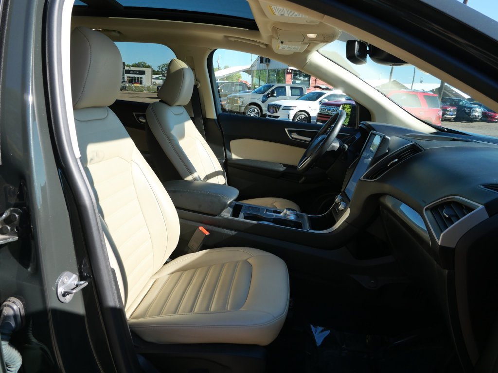 Certified 2023 Ford Edge SEL w/ Convenience Package AWD/4WD image 12