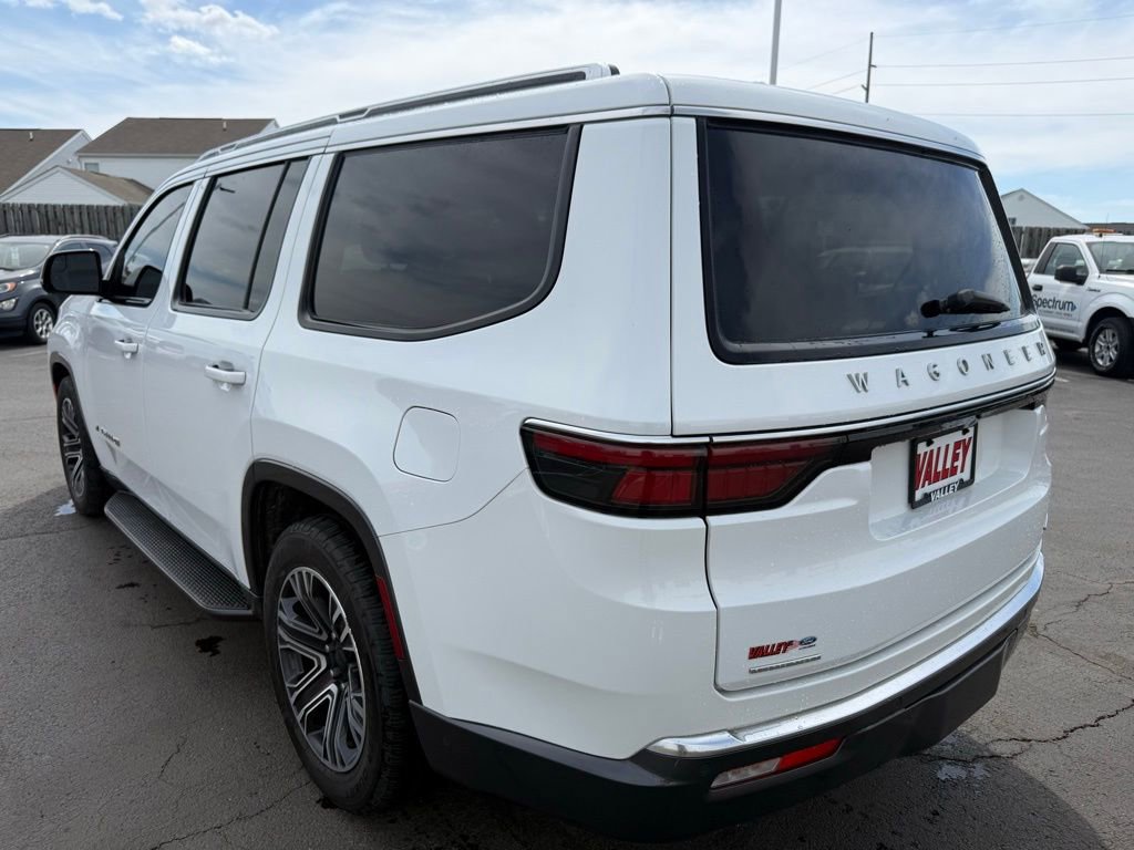Used 2022 Jeep Wagoneer Series III w/ Convenience Group I AWD/4WD image 5