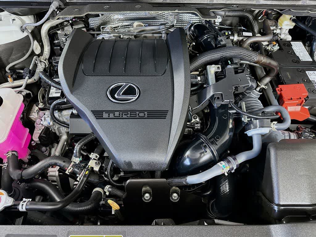 Used 2024 Lexus RX 350 Premium w/ Accessory Package (Z1) FWD image 9