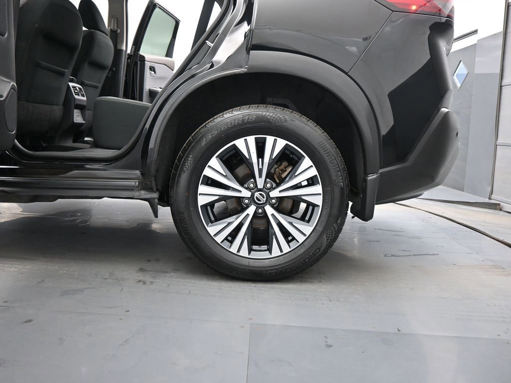 Used 2021 Nissan Rogue SV image 48