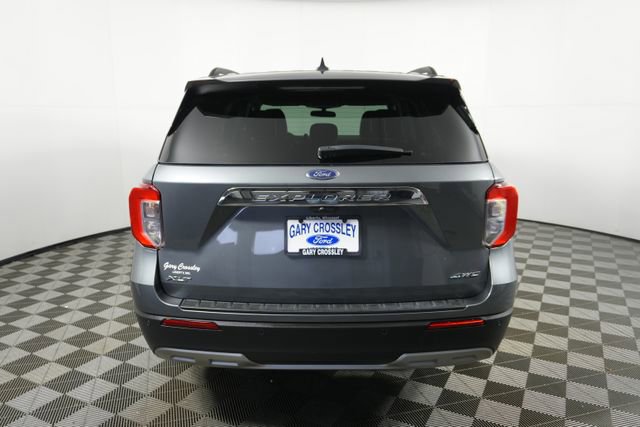 Certified 2024 Ford Explorer XLT w/ Equipment Group 202A image 3