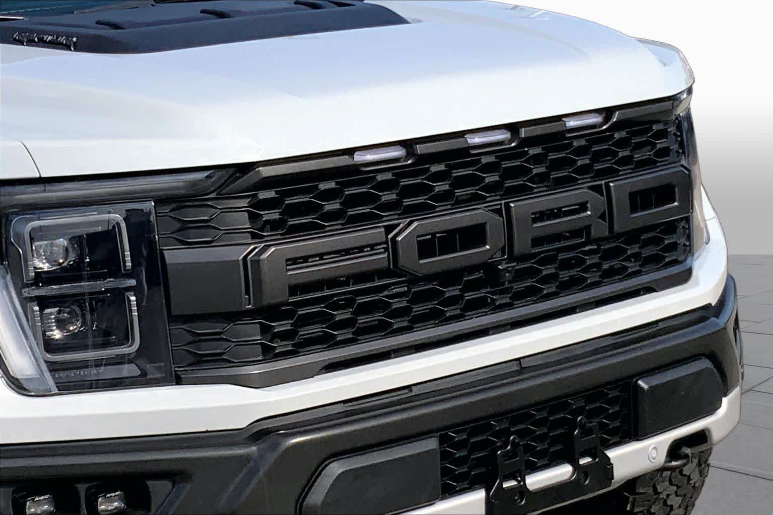 Certified 2023 Ford F150 Raptor w/ Raptor Carbon Fiber Package AWD/4WD image 27