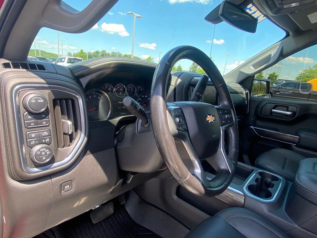 Used 2021 Chevrolet Silverado 1500 LTZ AWD/4WD image 9