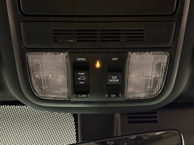 Used 2024 Honda Passport TrailSport image 34