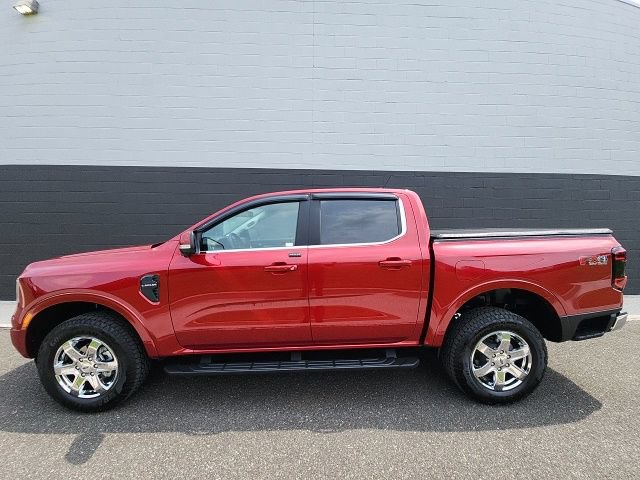 Certified 2025 Ford Ranger Lariat w/ FX4 Off-Road Package AWD/4WD image 3