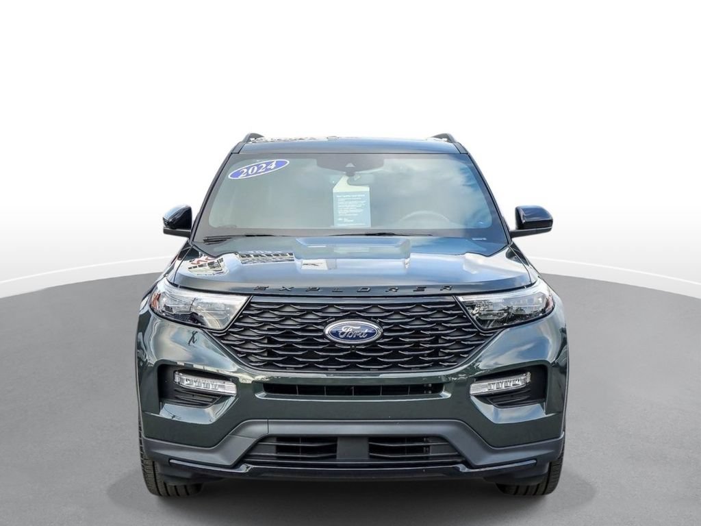 Certified 2024 Ford Explorer ST-Line w/ Class IV Trailer Tow Package AWD/4WD image 3