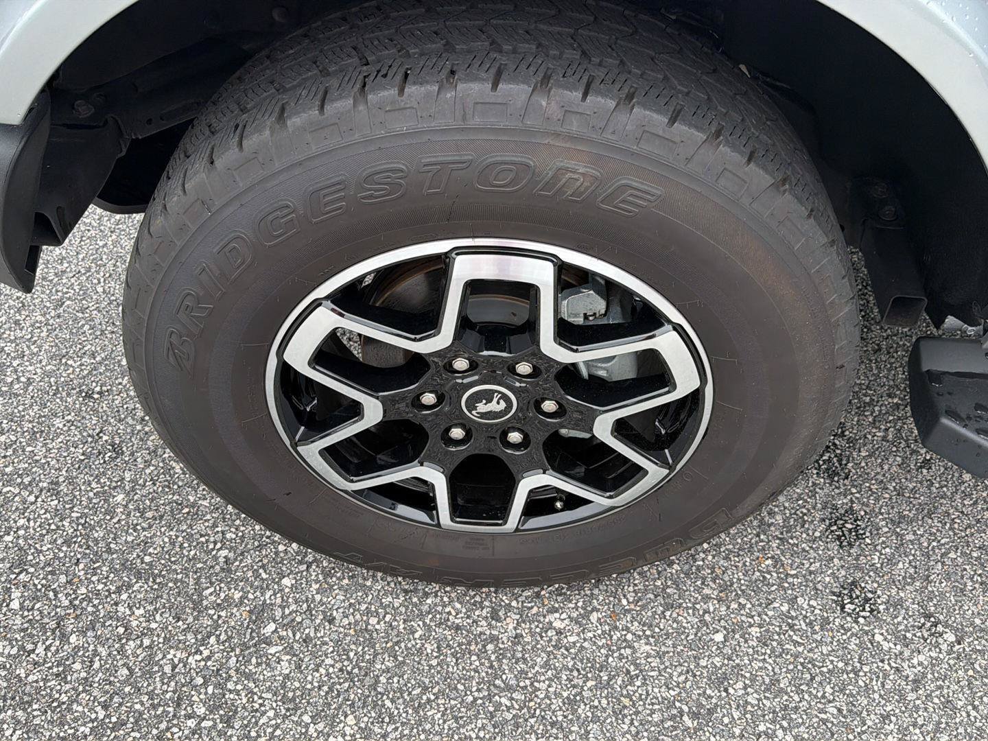 Certified 2024 Ford Bronco Outer Banks AWD/4WD image 38