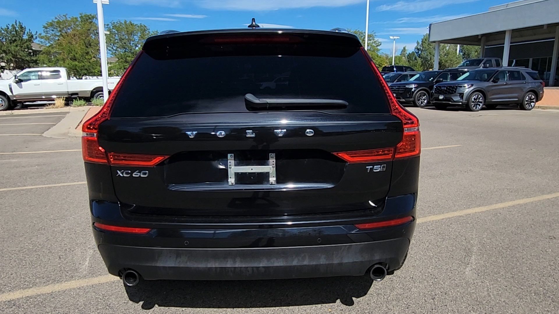 Used 2020 Volvo XC60 T5 Momentum AWD/4WD image 40