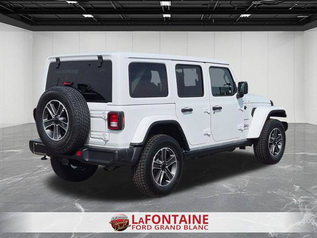 Used 2023 Jeep Wrangler Unlimited Sahara w/ Cold Weather Group AWD/4WD image 5