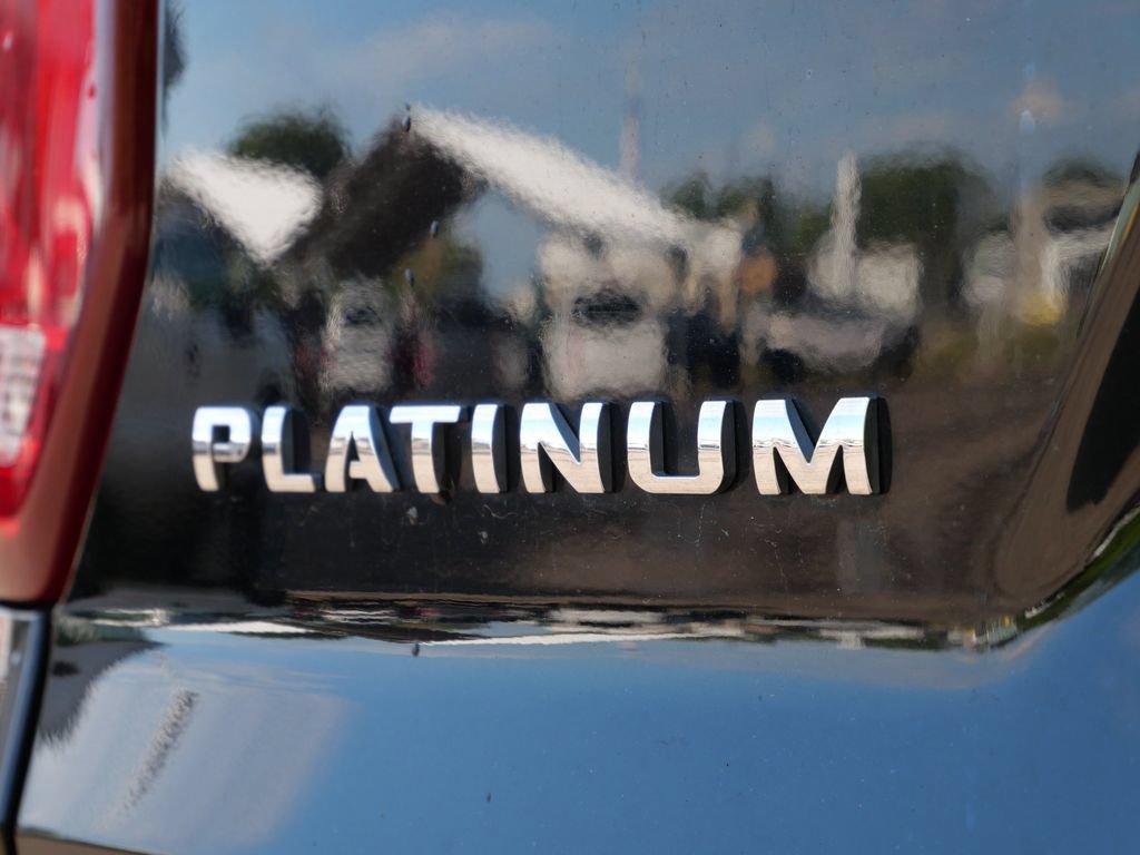 Certified 2017 Ford Explorer Platinum AWD/4WD image 9
