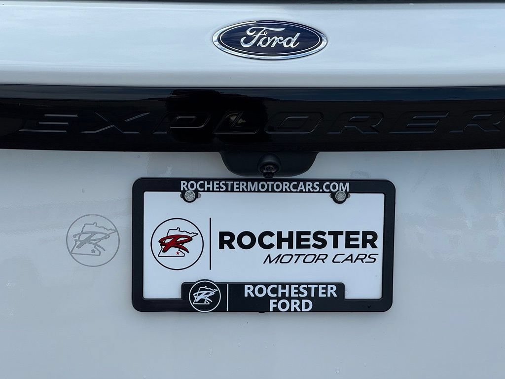 Certified 2020 Ford Explorer ST w/ Premium Technology Package AWD/4WD image 51