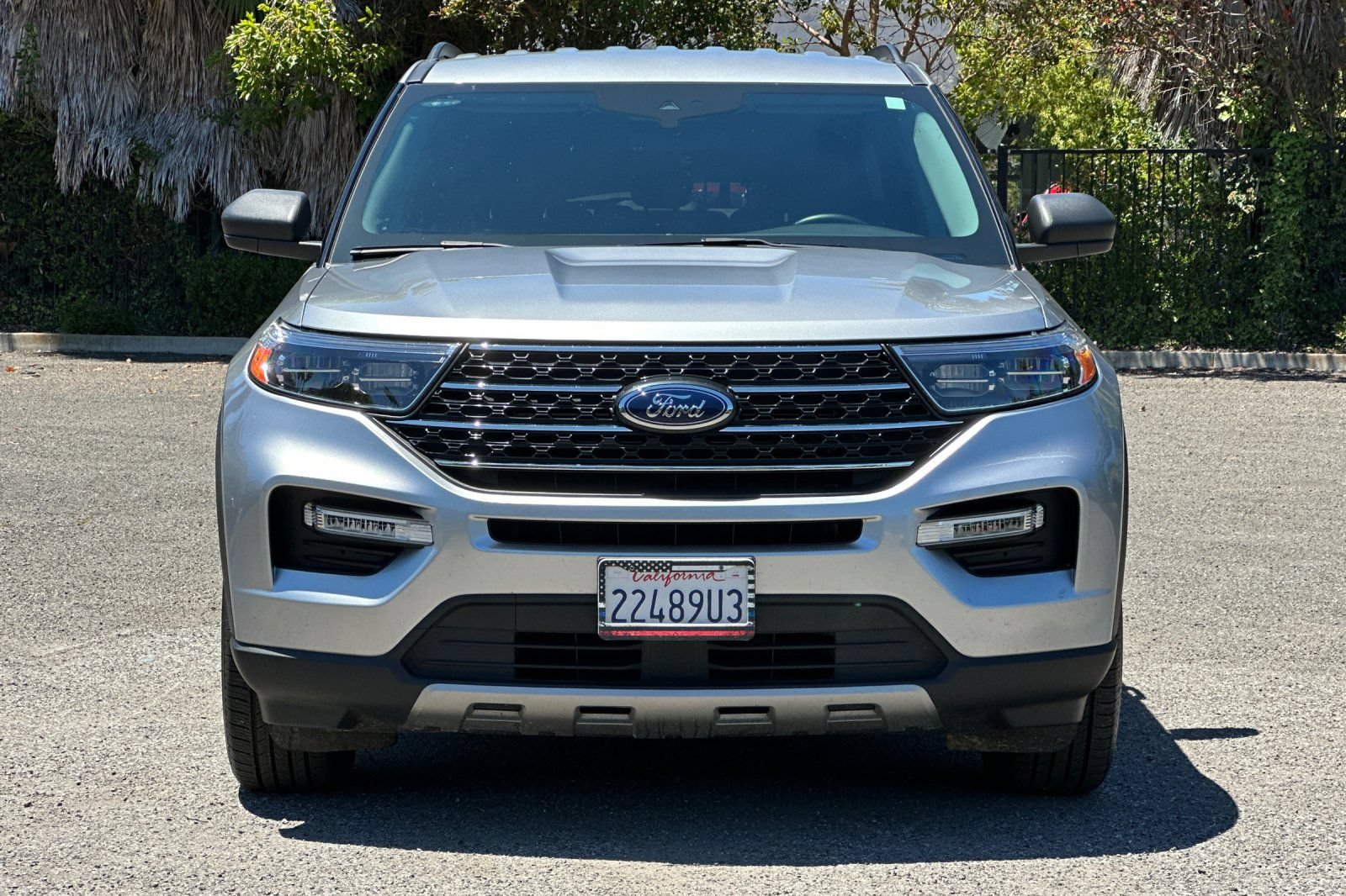 Certified 2023 Ford Explorer XLT w/ Equipment Group 202A AWD/4WD image 9