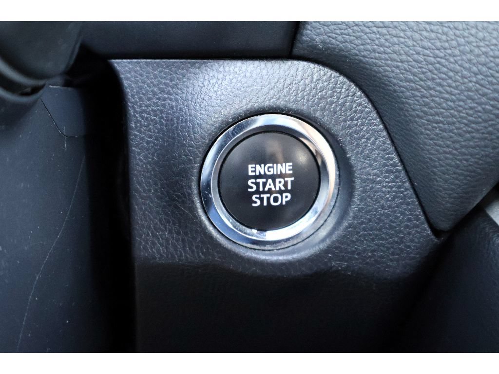 Used 2023 Toyota RAV4 XLE w/ Convenience Package FWD image 7