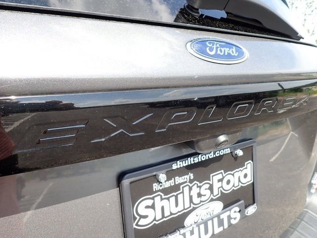 Certified 2023 Ford Explorer ST w/ Equipment Group 401A AWD/4WD image 5