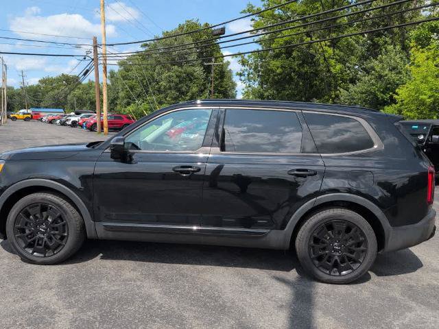Used 2022 Kia Telluride SX w/ Nightfall Edition Package AWD/4WD image 11