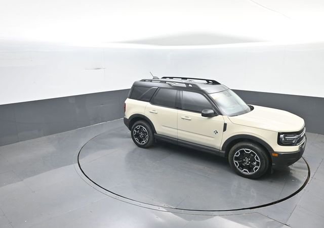 Certified 2025 Ford Bronco Sport Outer Banks AWD/4WD image 31