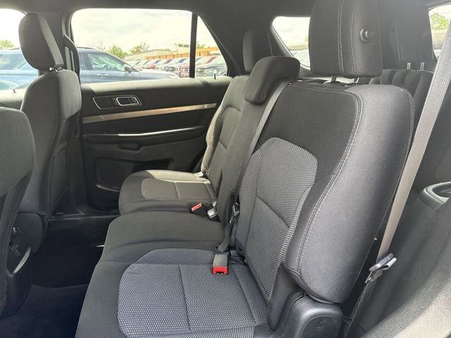 Certified 2018 Ford Explorer XLT FWD image 21