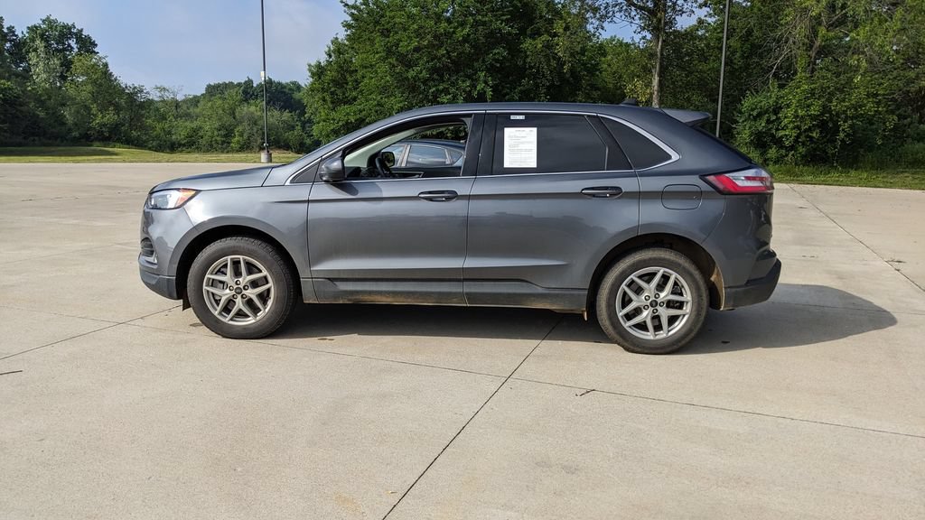 Certified 2024 Ford Edge SEL w/ Convenience Package AWD/4WD image 6