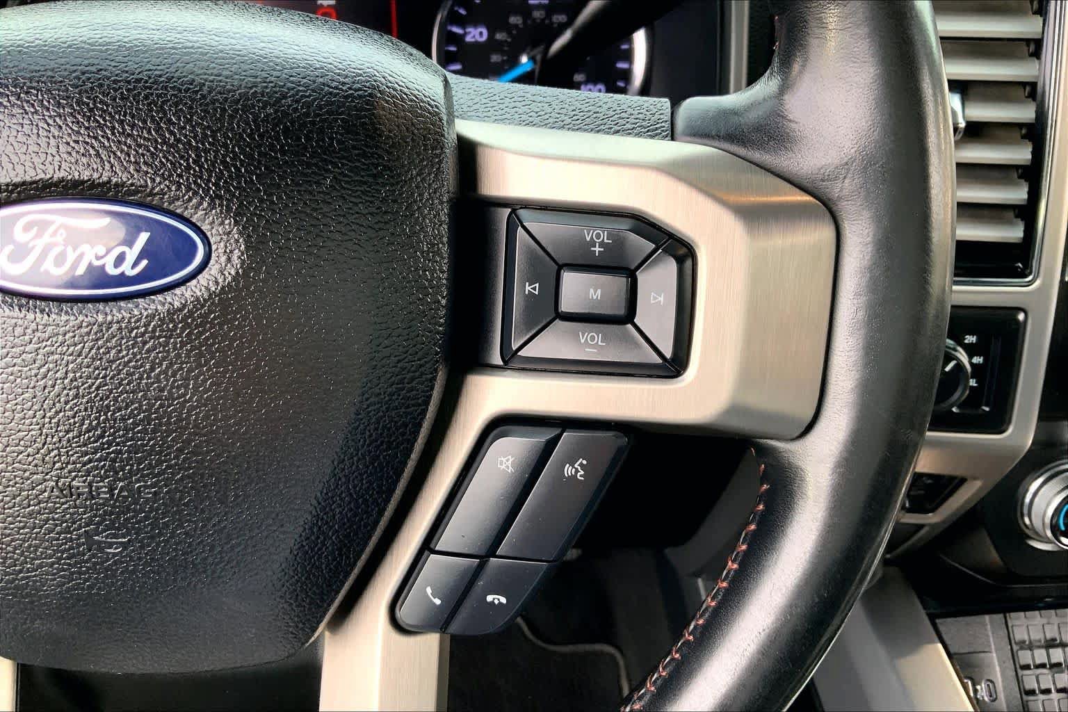 Certified 2020 Ford F450 Platinum w/ FX4 Off-Road Package AWD/4WD image 22
