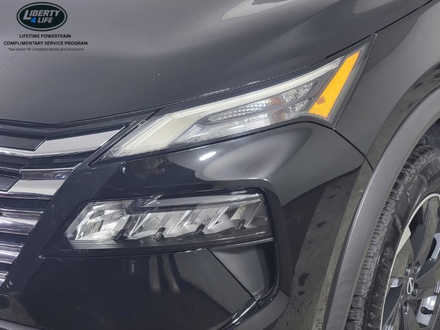 Used 2024 Nissan Rogue SV AWD/4WD image 10