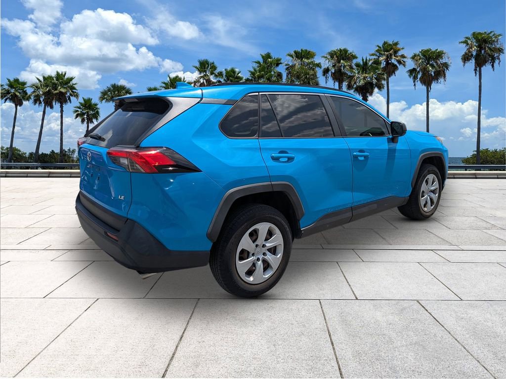 Used 2019 Toyota RAV4 LE FWD image 6