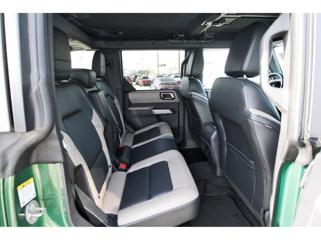 Certified 2023 Ford Bronco Wildtrak AWD/4WD image 10