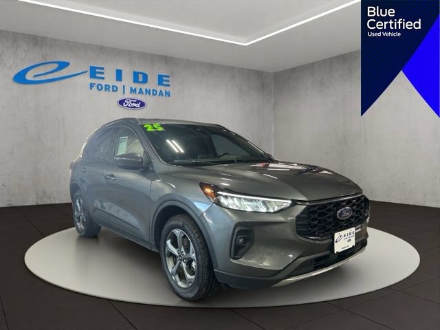 Certified 2025 Ford Escape ST-Line Select AWD/4WD image 1