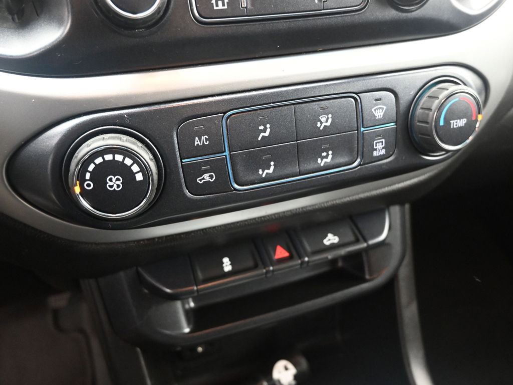 Used 2019 Chevrolet Colorado LT w/ LT Convenience Package image 14