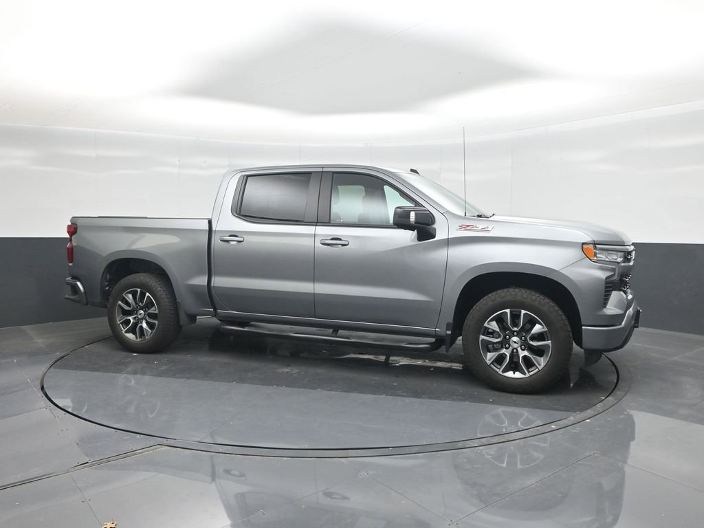Used 2023 Chevrolet Silverado 1500 RST w/ Convenience Package II AWD/4WD image 11