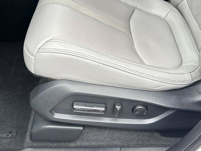 Used 2024 Honda Pilot Touring image 15