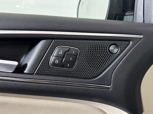 Certified 2022 Ford Edge Titanium image 27