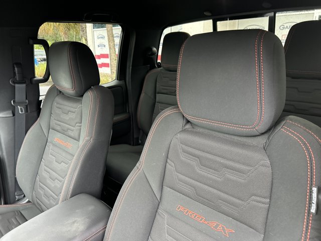 Used 2024 Nissan Frontier PRO-4X w/ Pro Convenience Package AWD/4WD image 17