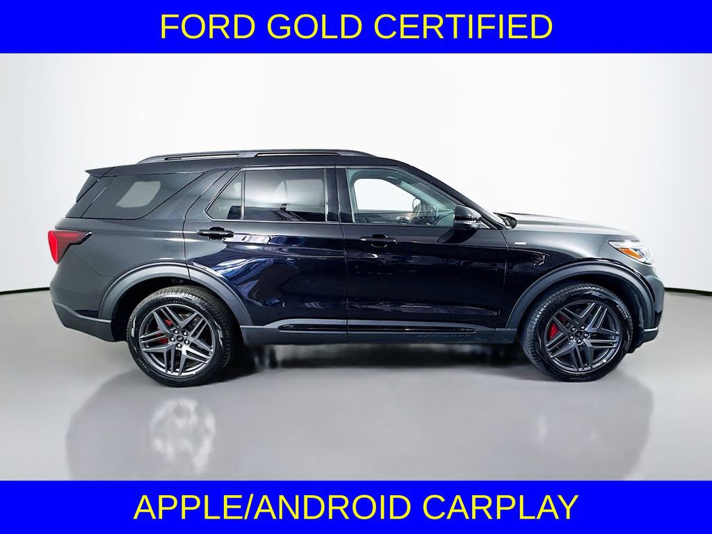 Certified 2025 Ford Explorer ST-Line w/ ST-Line Street Pack image 4