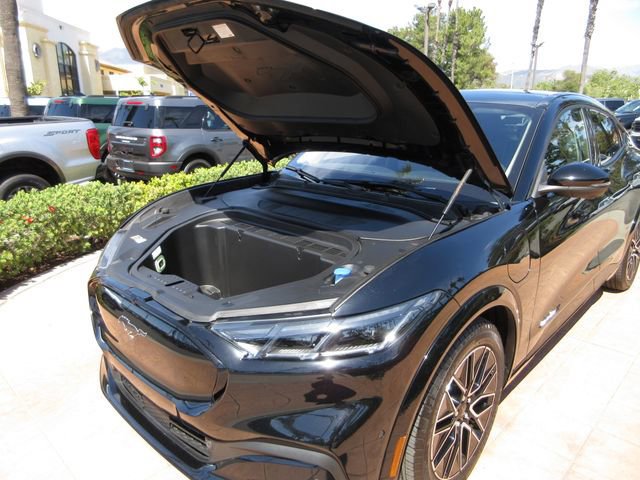 Certified 2024 Ford Mustang Mach-E Premium image 8