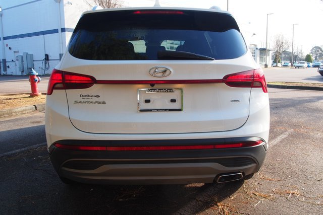 Used 2023 Hyundai Santa Fe SEL image 4